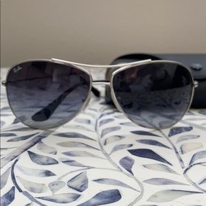 Ray-Ban Sunglasses, Women’s